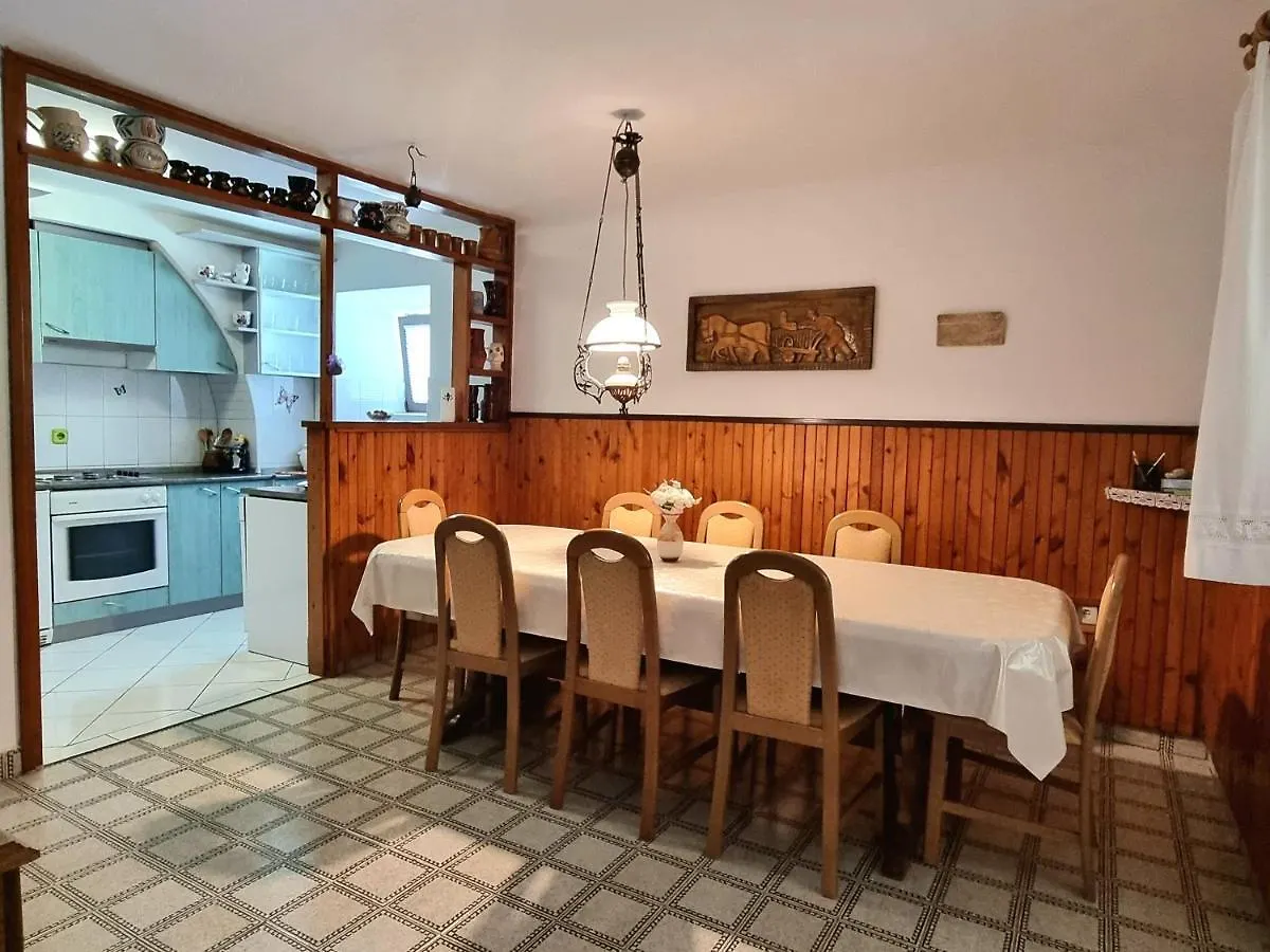 Apartment Melanie Skrbčići